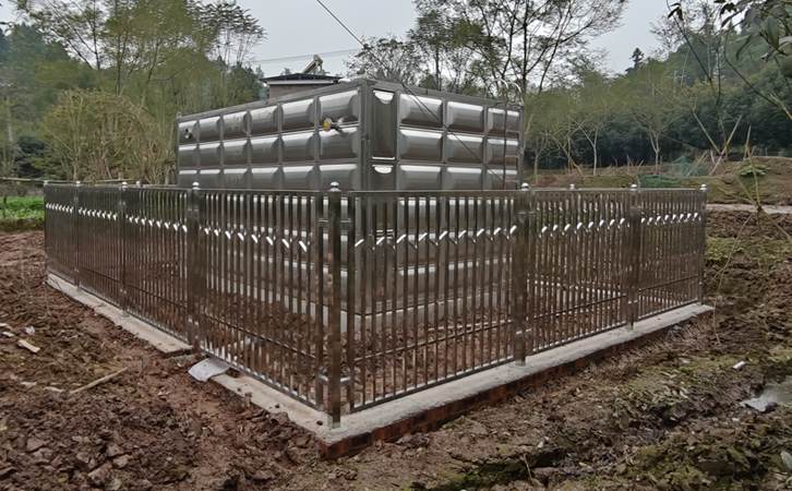 1747371802925689.jpg 供水泵房202.jpg